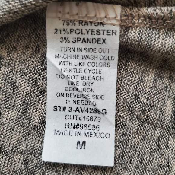 Ava James Womens Cold Shoulder 3/4 Sleeve Knot Front Knit Blouse Gray Medium NWT - Picture 8 of 11